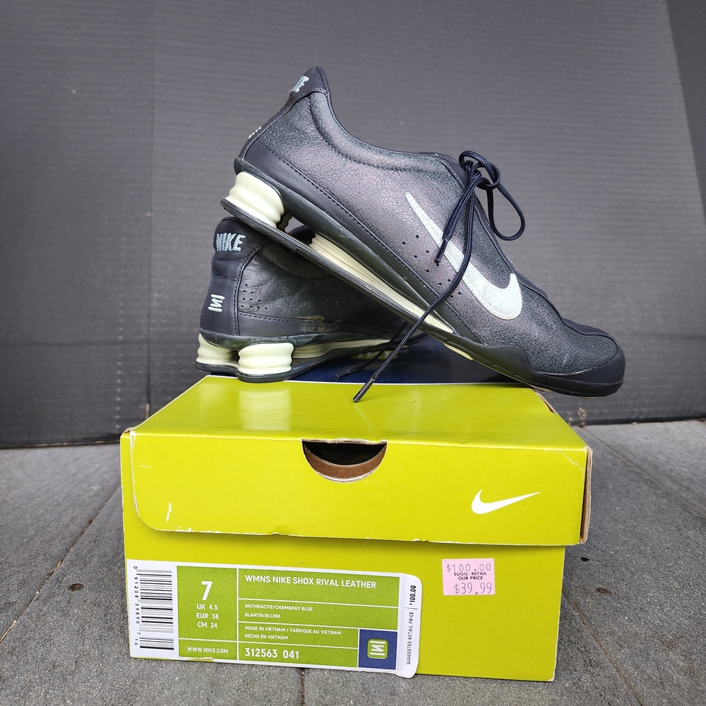 Nike Women's Black and White Shox Rival Leather Shoes
